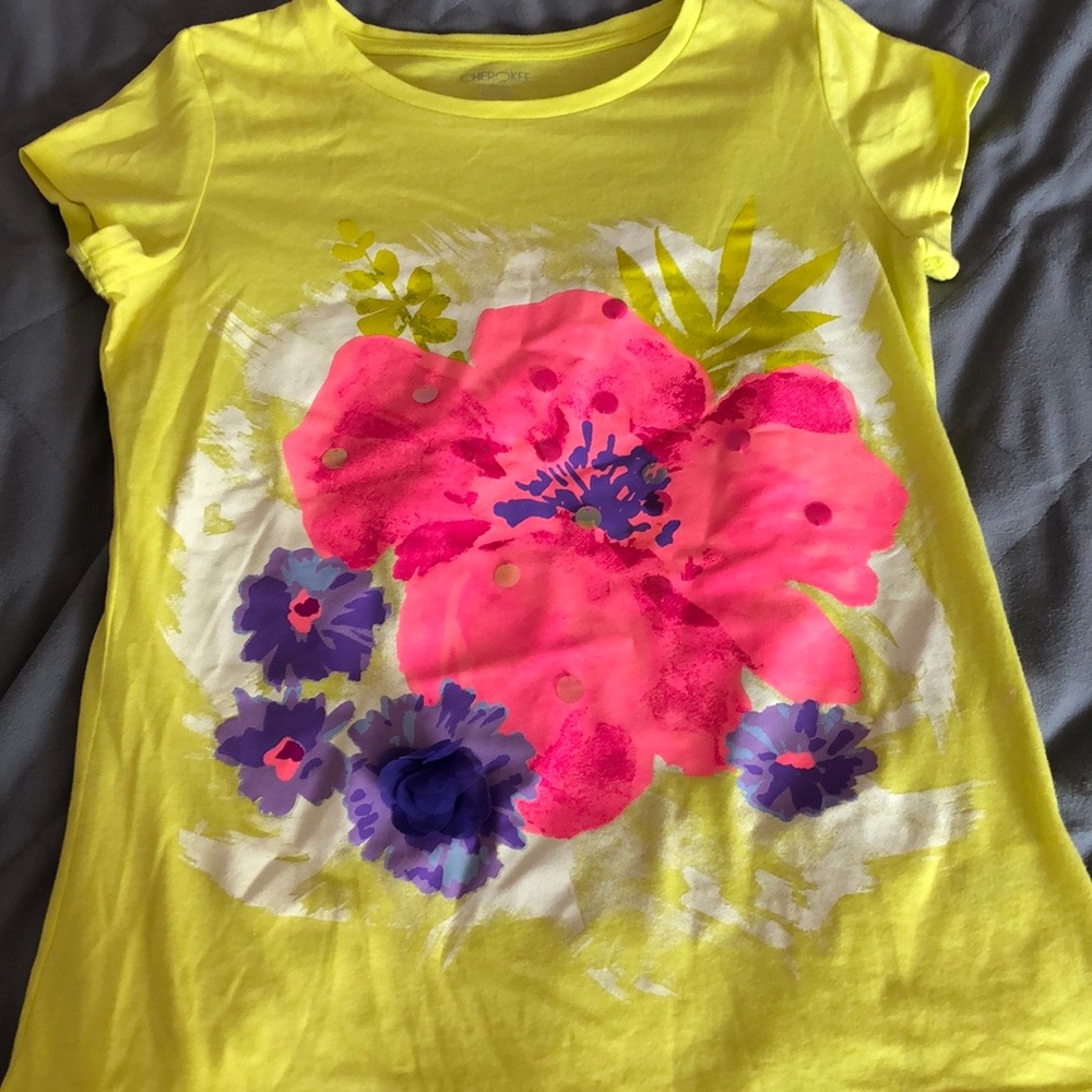 Yellow shirt